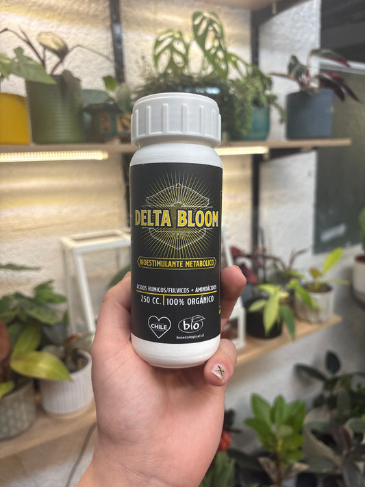 Delta Bloom– Bioestimulante Orgánico para Floración Explosiva